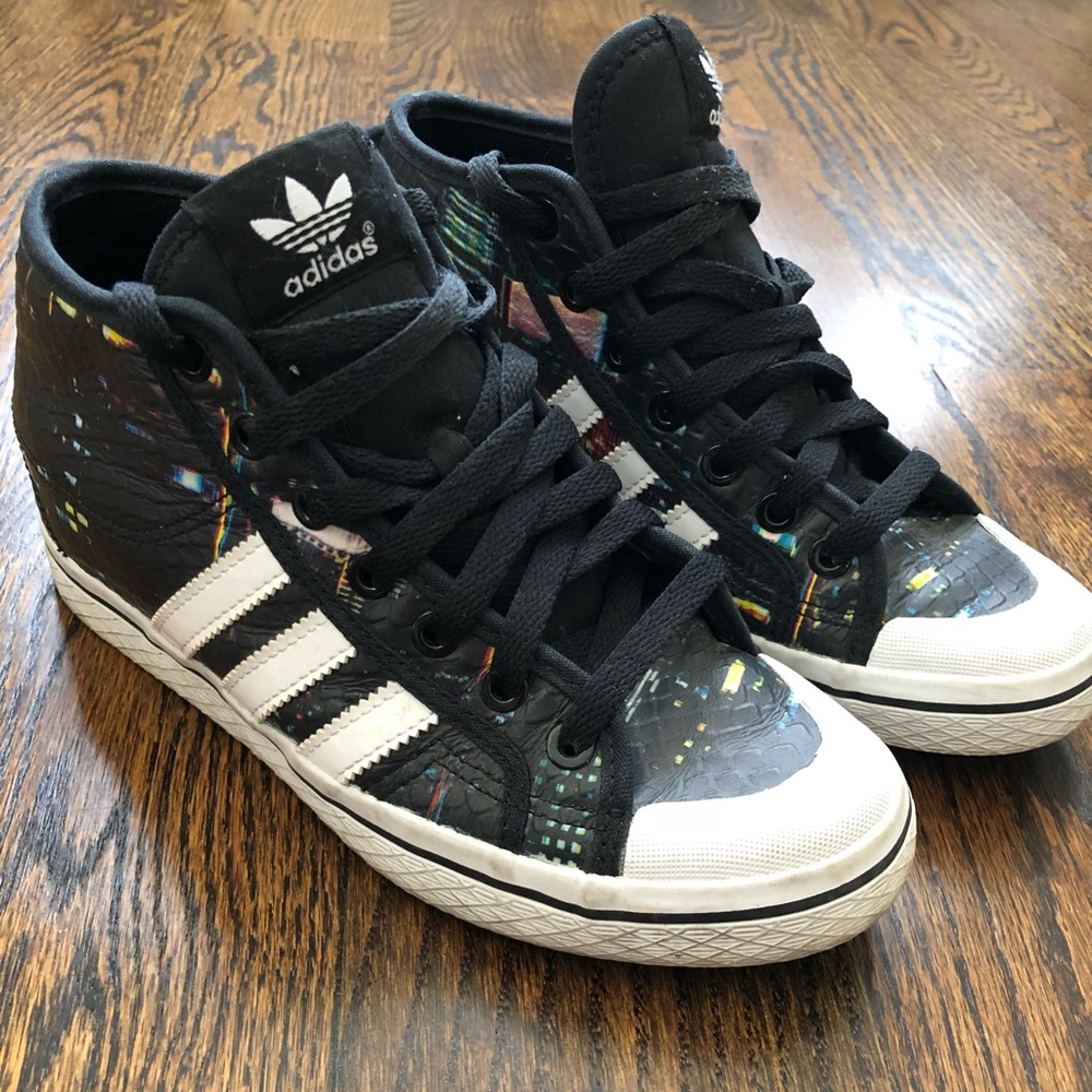 Women’s Adidas high heel black sneakers
